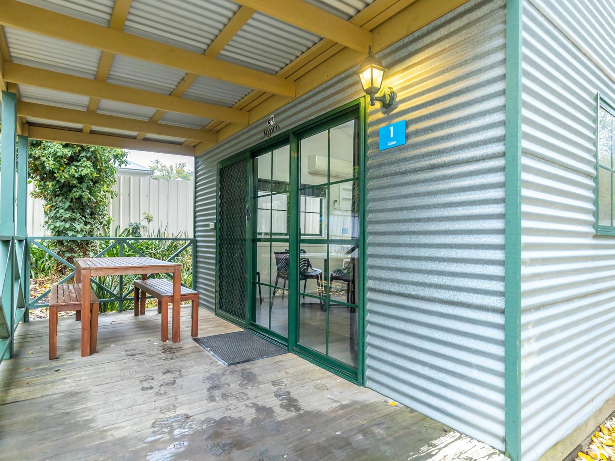 Nrma Ballarat Holiday Park חדר תמונה