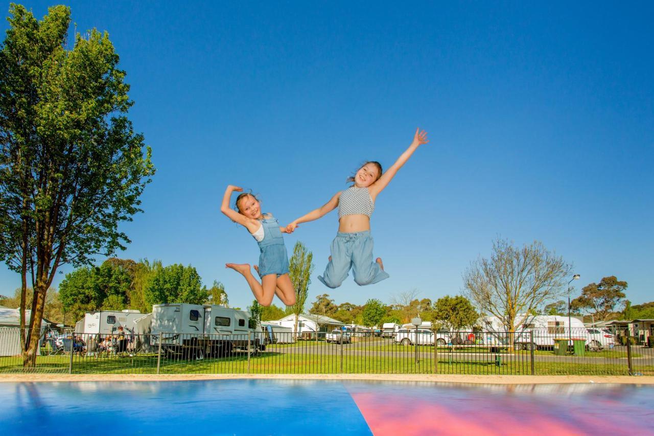 Nrma Ballarat Holiday Park מראה חיצוני תמונה